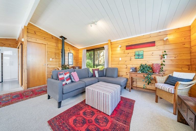 Photo of property in 213a Whites Line East, Waiwhetu, Lower Hutt, 5010