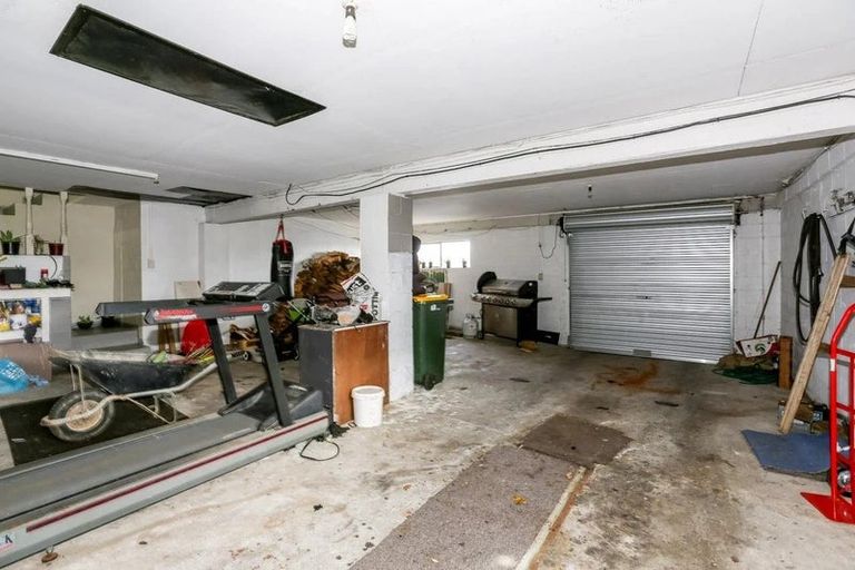Photo of property in 59a Pioneer Road, Moturoa, New Plymouth, 4310