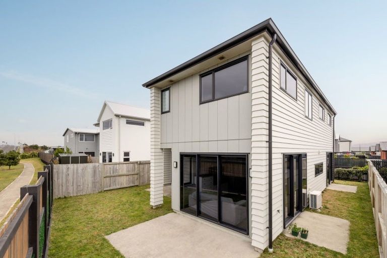 Photo of property in 21 Te Paea Crescent, Papamoa Beach, Papamoa, 3118