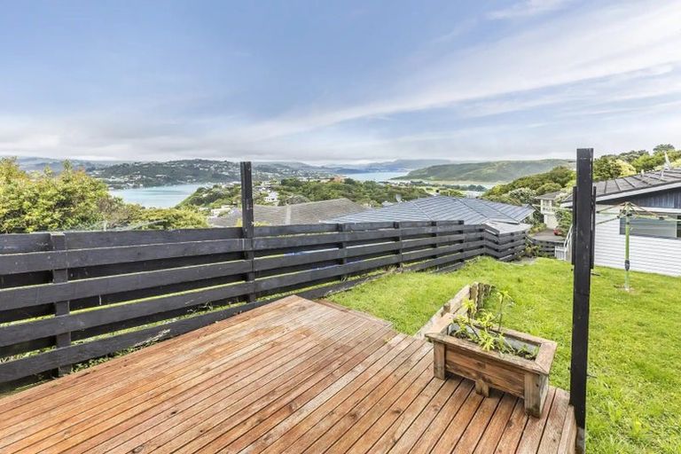 Photo of property in 15 Truro Road, Camborne, Porirua, 5026