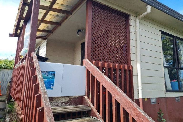 Photo of property in 2/21 Silver Creek Road, Weymouth, Auckland, 2103