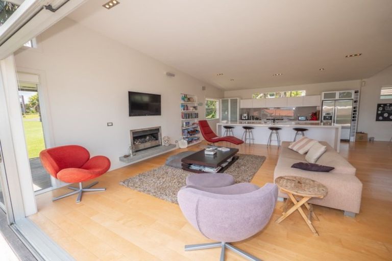 Photo of property in 10 Bayside Drive, Coopers Beach, 0420