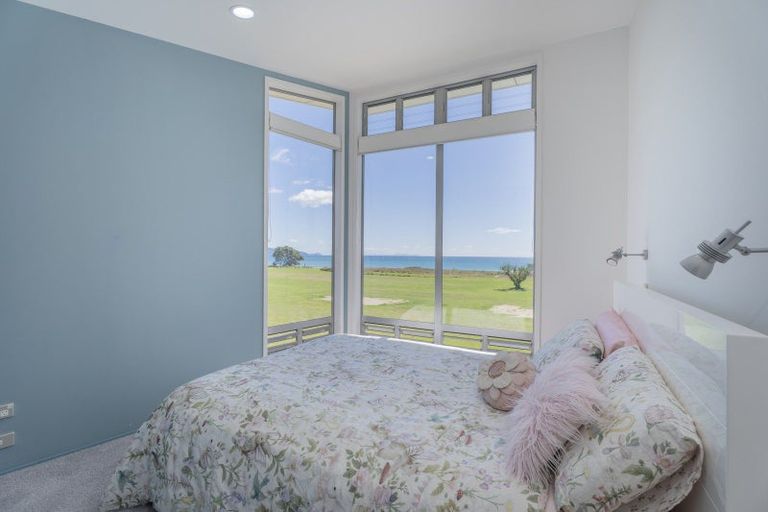 Photo of property in 116 Puka Crescent, Matarangi, Whitianga, 3592