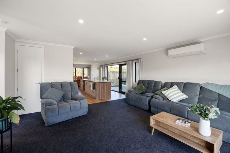 Photo of property in 69 Waireka Road, Rototuna North, Hamilton, 3210