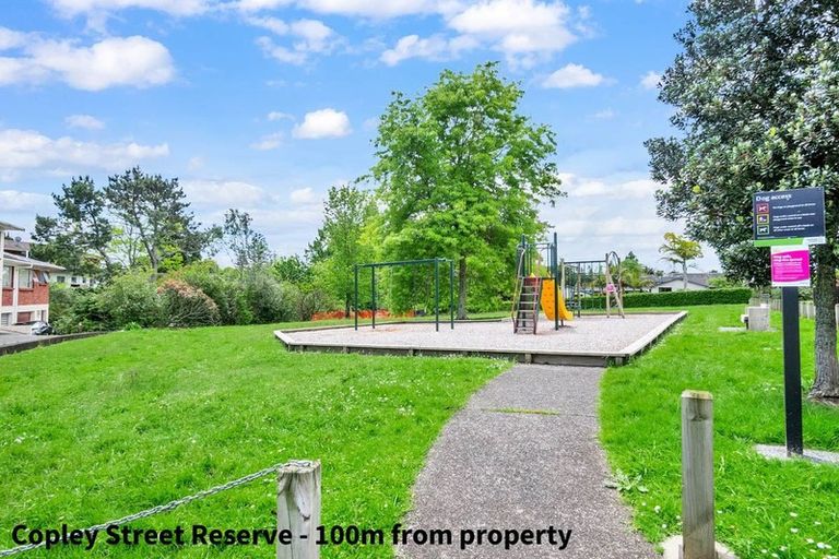 Photo of property in 4/26 Copley Street, New Lynn, Auckland, 0600