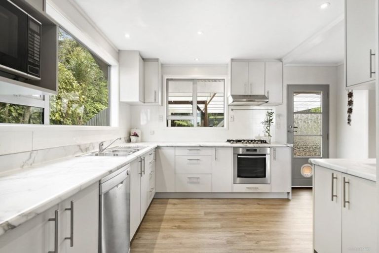 Photo of property in 14 Kilsyth Street, Karori, Wellington, 6012