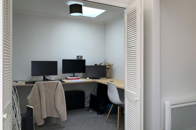 Photo of property in 533a Broadway, Miramar, Wellington, 6022