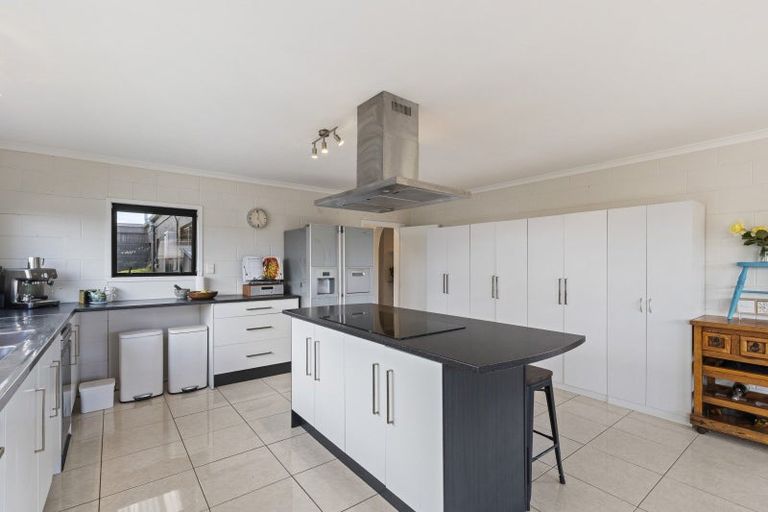 Photo of property in 19 Mangati Road, Bell Block, New Plymouth, 4312