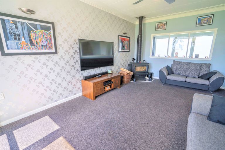 Photo of property in 242 Chelmsford Street, Waverley, Invercargill, 9810