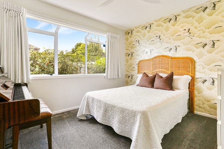 Photo of property in 93 Taylor Road, Mangere Bridge, Auckland, 2022