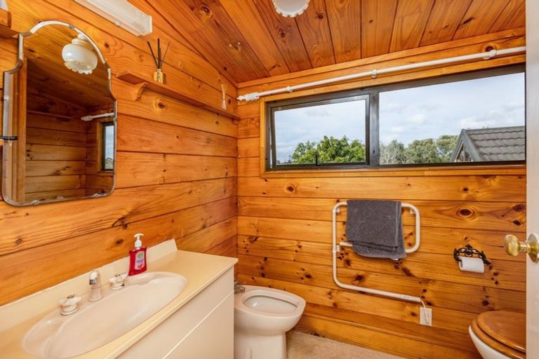 Photo of property in 70 Edmonds Road, Kerikeri, 0293