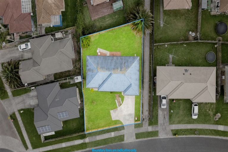 Photo of property in 13 Eroni Clarke Close, Flat Bush, Auckland, 2019