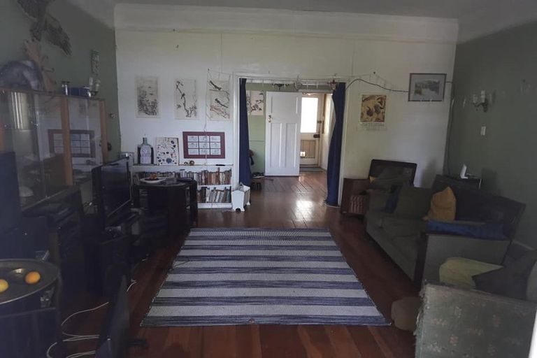 Photo of property in 619 Marine Drive, Days Bay, Lower Hutt, 5013