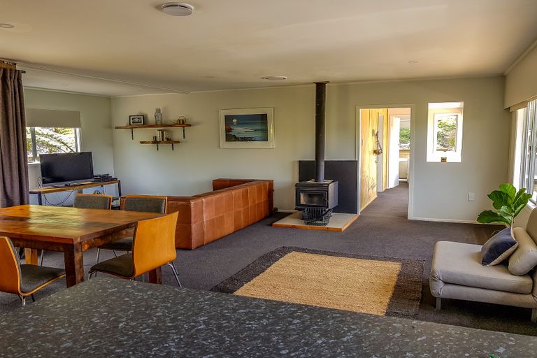 Photo of property in 5 Cambrae Road, Raglan, 3225