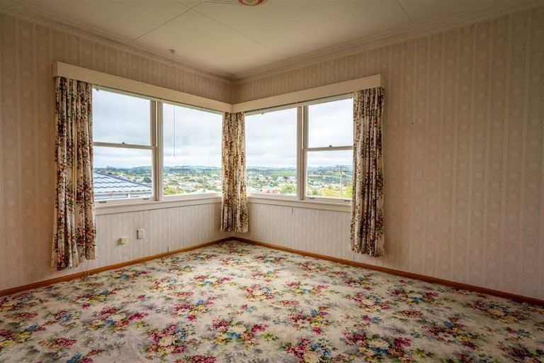 Photo of property in 19 Tamar Street, South Hill, Oamaru, 9400