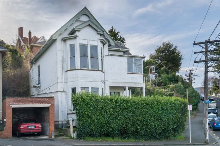 Photo of property in 28 Park Street, North Dunedin, Dunedin, 9016