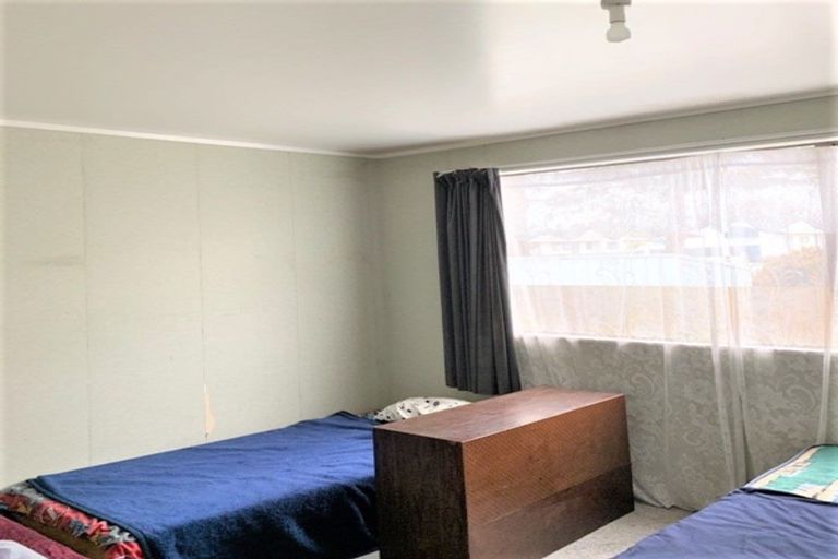 Photo of property in 27 Kamahi Avenue, Hawera, 4610