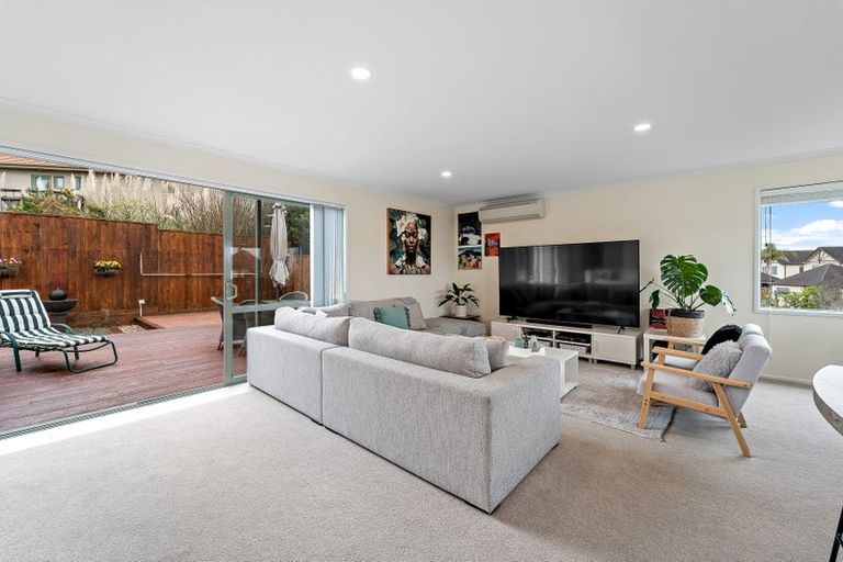 Photo of property in 231 Alec Craig Way, Gulf Harbour, Whangaparaoa, 0930
