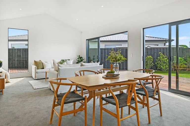 Photo of property in 1 Karos Lane, Northwood, Christchurch, 8051