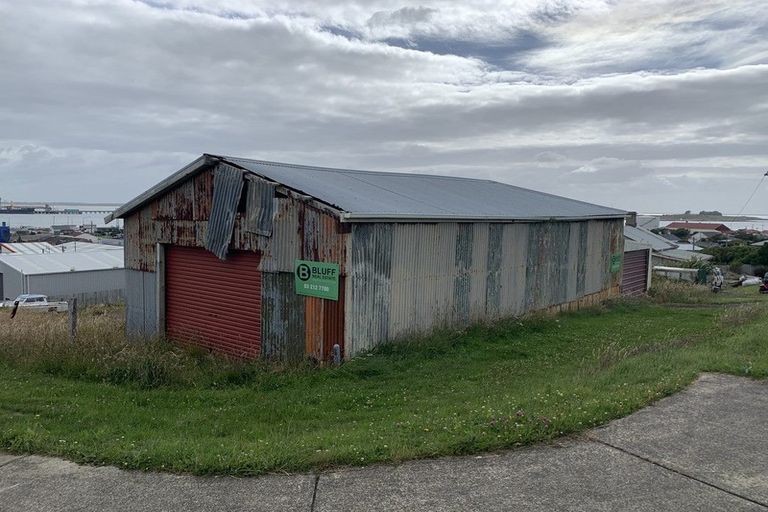 Photo of property in 40 Lee Street, Bluff, 9814