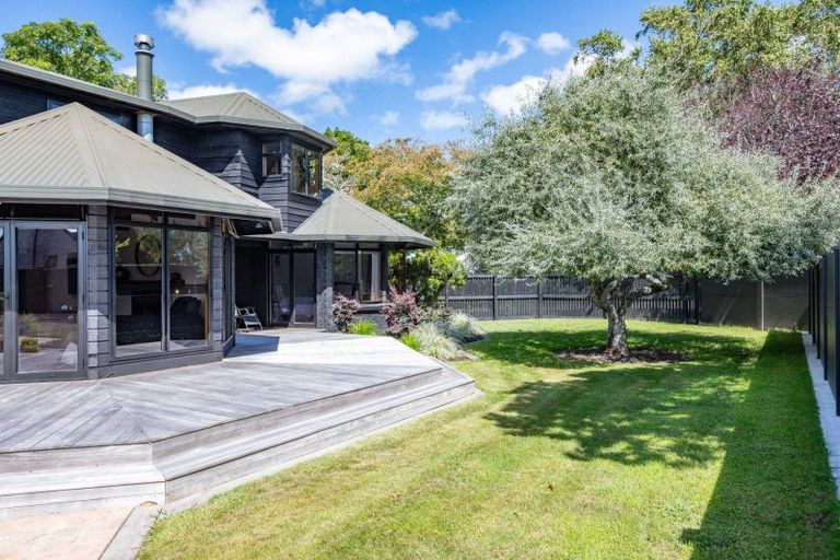 Photo of property in 218 Thornton Road, Cambridge, 3434