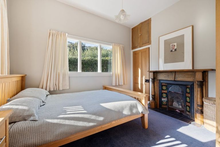 Photo of property in 18 Rollin Street, Heathcote Valley, Christchurch, 8022