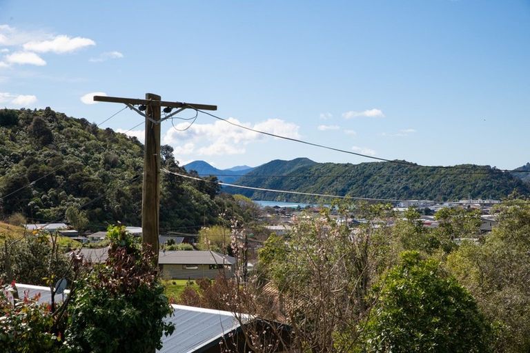 Photo of property in 74 Scotland Street, Picton, 7220