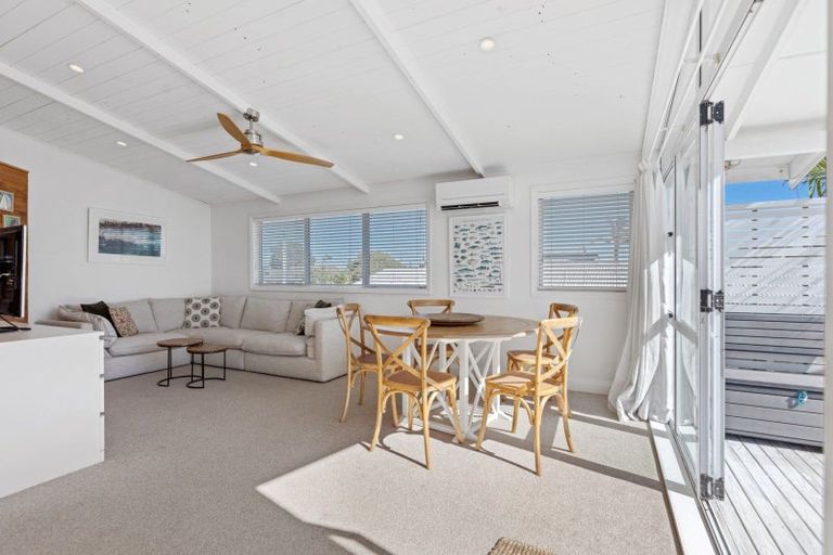 Photo of property in 41 Simpson Road, Papamoa Beach, Papamoa, 3118