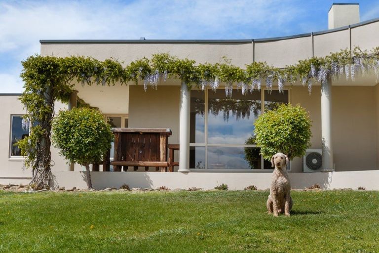 Photo of property in 2 Fairway Drive, Bridge Hill, Alexandra, 9320