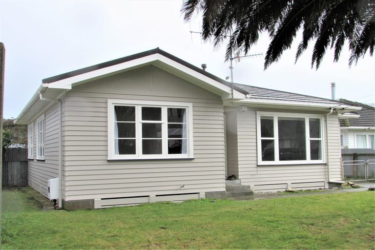 Photo of property in 105 Wise Street, Wainuiomata, Lower Hutt, 5014