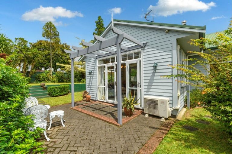 Photo of property in 1 Elderton Avenue, Pyes Pa, Tauranga, 3112