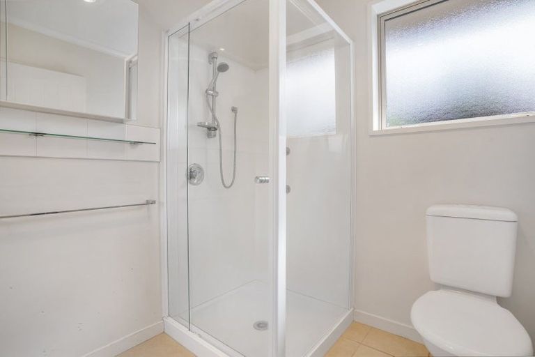 Photo of property in 98 Park Street, Winton, 9720