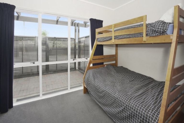 Photo of property in 12 Iles Road, Lynmore, Rotorua, 3010