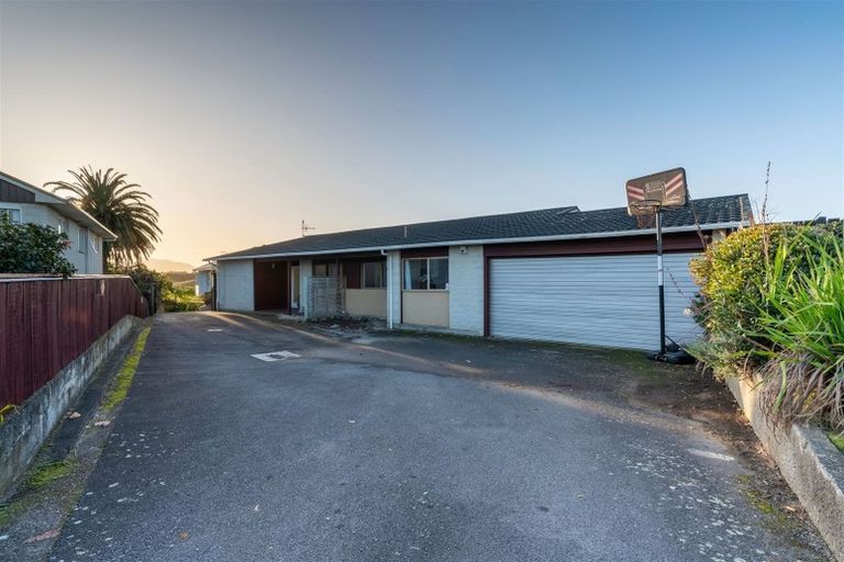 Photo of property in 61a Callender Terrace, Paraparaumu Beach, Paraparaumu, 5032