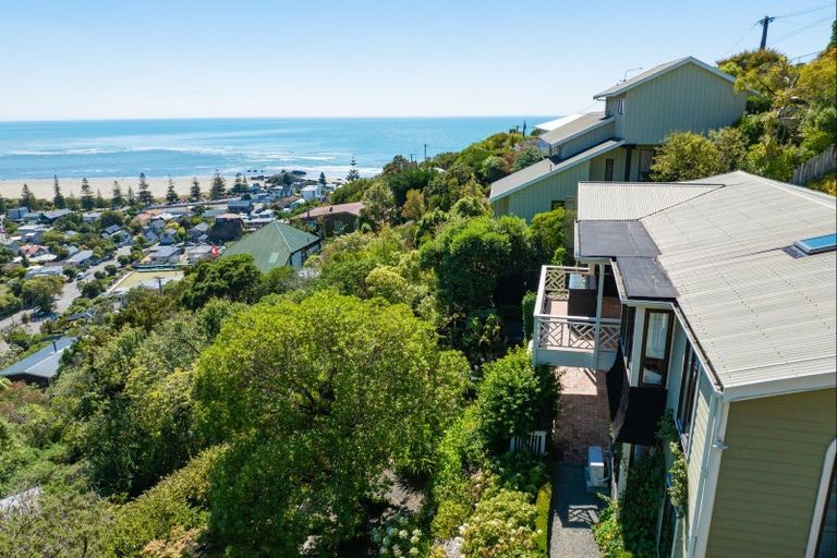 Photo of property in 97 Richmond Hill Road, Richmond Hill, Christchurch, 8081