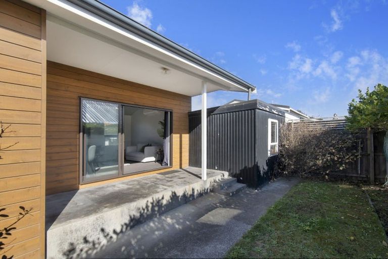 Photo of property in 35 Pandora Street, North New Brighton, Christchurch, 8083