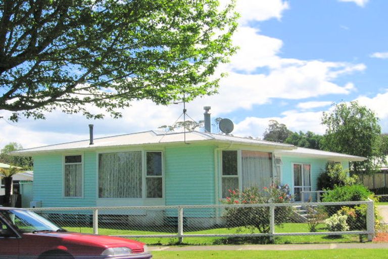 Photo of property in 28 Rua Street, Mangapapa, Gisborne, 4010