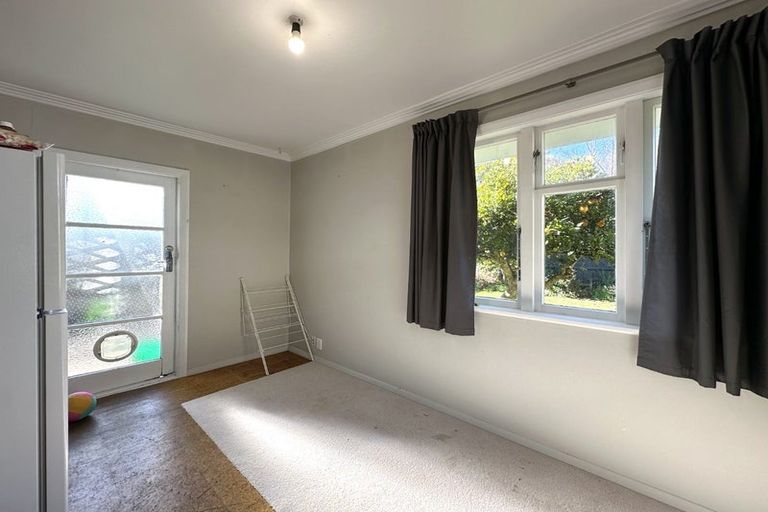Photo of property in 19 Totara Street, Trentham, Upper Hutt, 5018