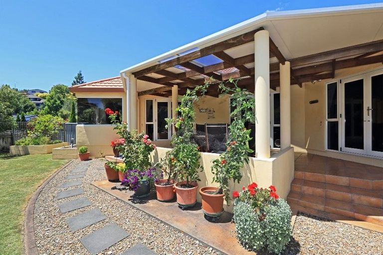 Photo of property in 47 Greenwood Road, Havelock North, 4130