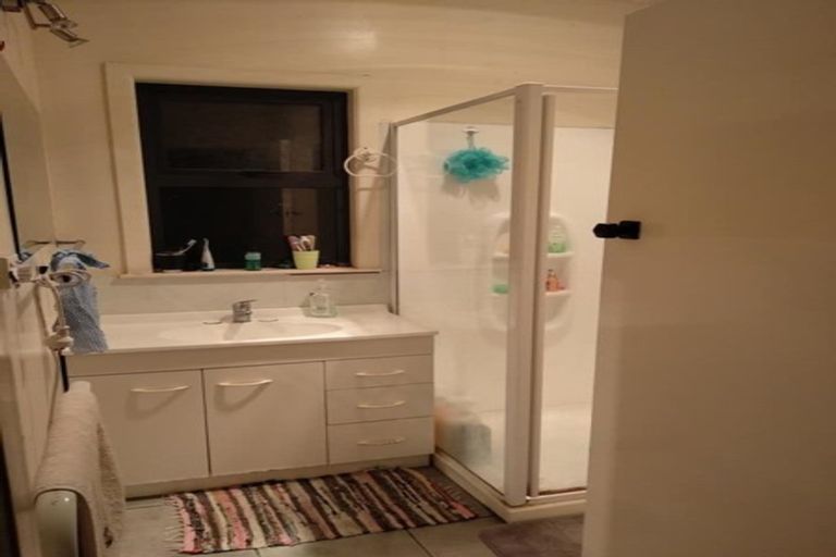 Photo of property in 2/32 Wintere Road, Papatoetoe, Auckland, 2025