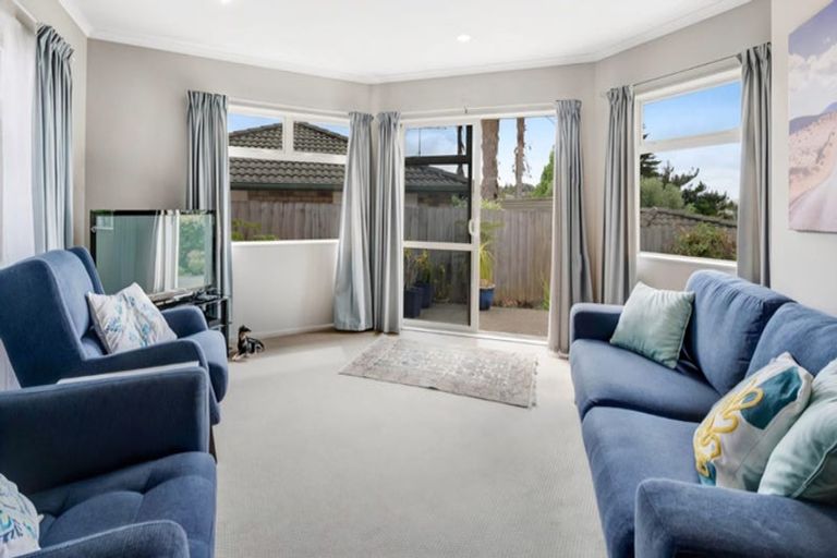 Photo of property in 36 Elan Place, Stanmore Bay, Whangaparaoa, 0932