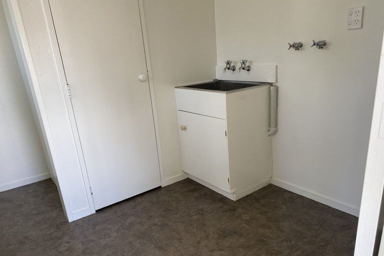 Photo of property in 53b Woodglen Road, Glen Eden, Auckland, 0602