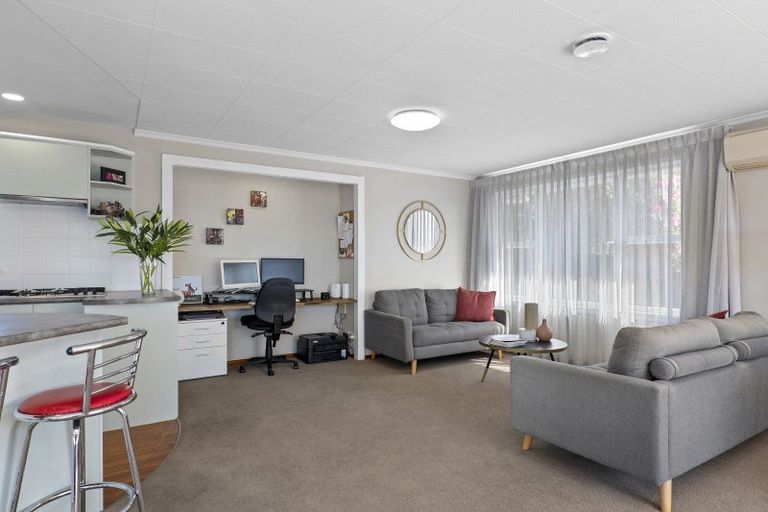 Photo of property in 1 Santa Rosa Avenue, Halswell, Christchurch, 8025