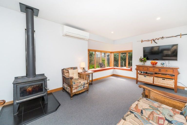 Photo of property in 32 Pioneer Highway, Awapuni, Palmerston North, 4412