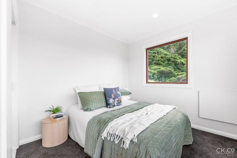 Photo of property in 18 Colorado Road, Totara Park, Upper Hutt, 5018