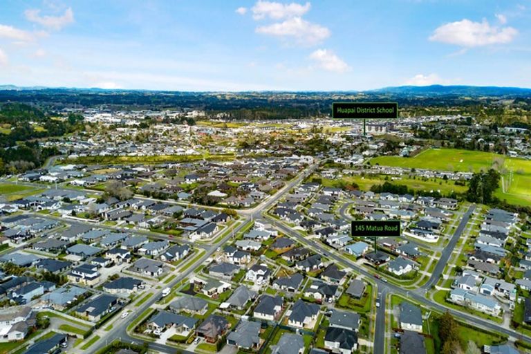 Photo of property in 145 Matua Road, Huapai, Kumeu, 0810
