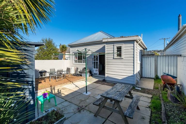 Photo of property in 21 Dick Street, South Dunedin, Dunedin, 9012