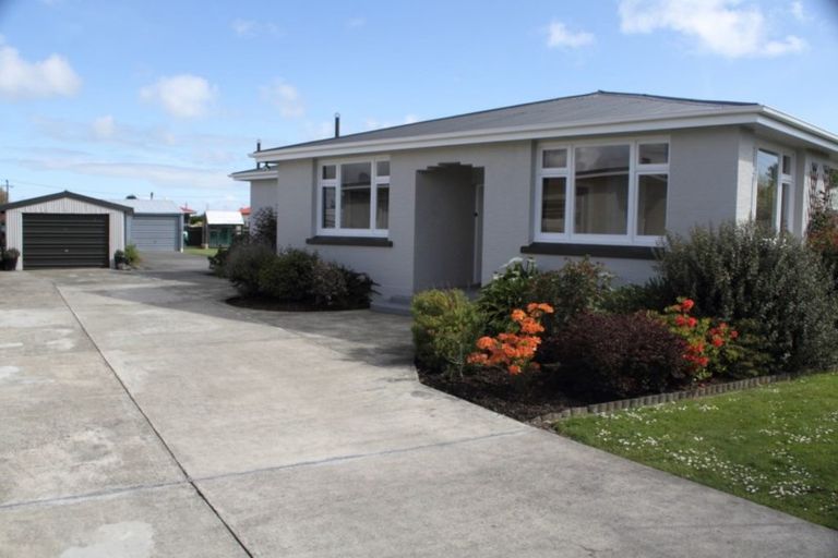 Photo of property in 39 Mary Street, Winton, 9720