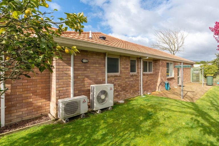 Photo of property in 10 Canaandale Drive, Flagstaff, Hamilton, 3210