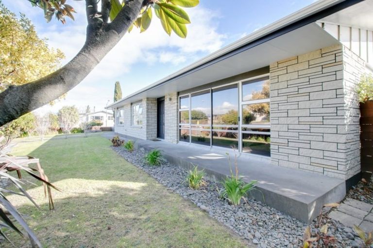 Photo of property in 38 Freyberg Avenue, Tamatea, Napier, 4112